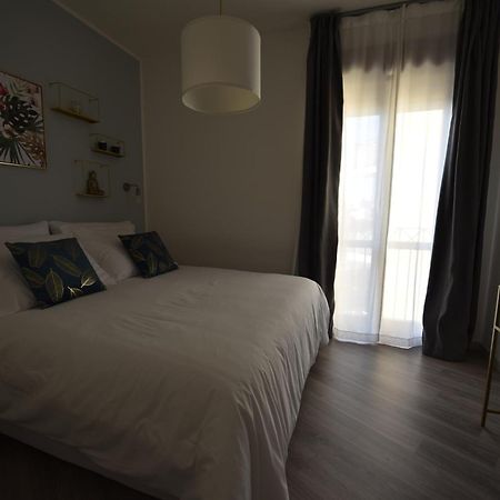 Elite Suite Home Термоли Екстериор снимка